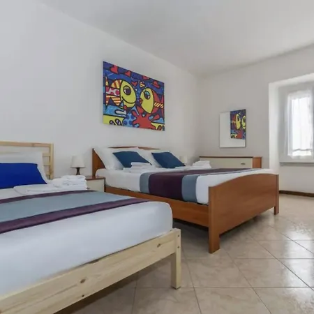 Mi Casa Arco Della Pace Lägenhet *